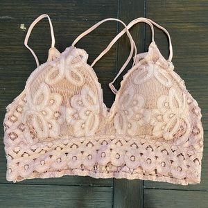 Blush Bralette never worn just tried on.